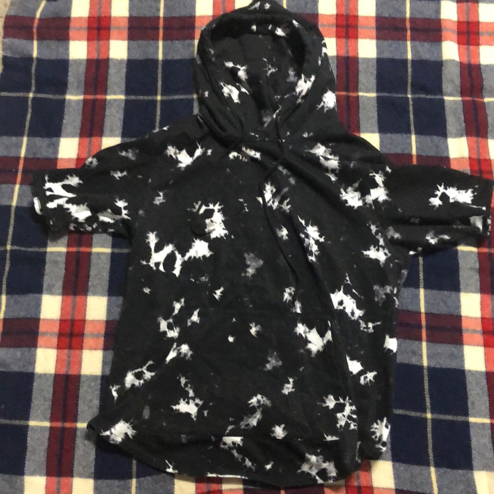 🔥Elwood cosmic short sleeve hoodie xl🔥